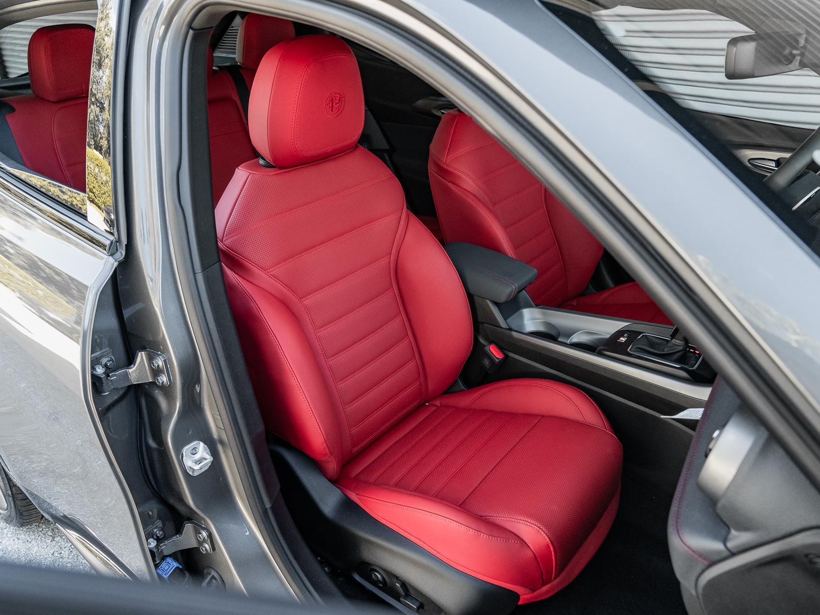 New 2026 Alfa Romeo Tonale Veloce Awd