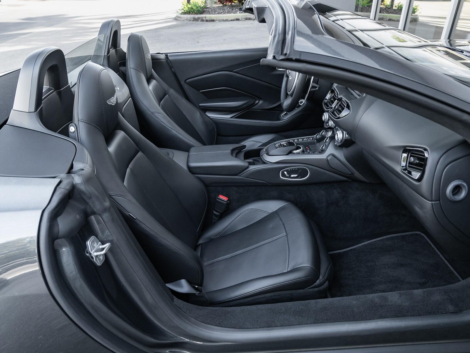 Used 2021 Aston Martin Vantage 