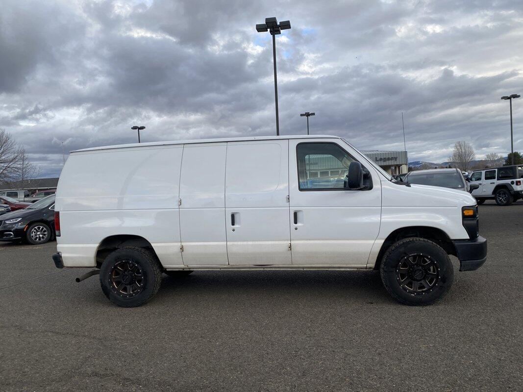Used 2012 Ford E-Series Econoline Van Commercial with VIN 1FTNE2EW6CDA00162 for sale in Island City, OR