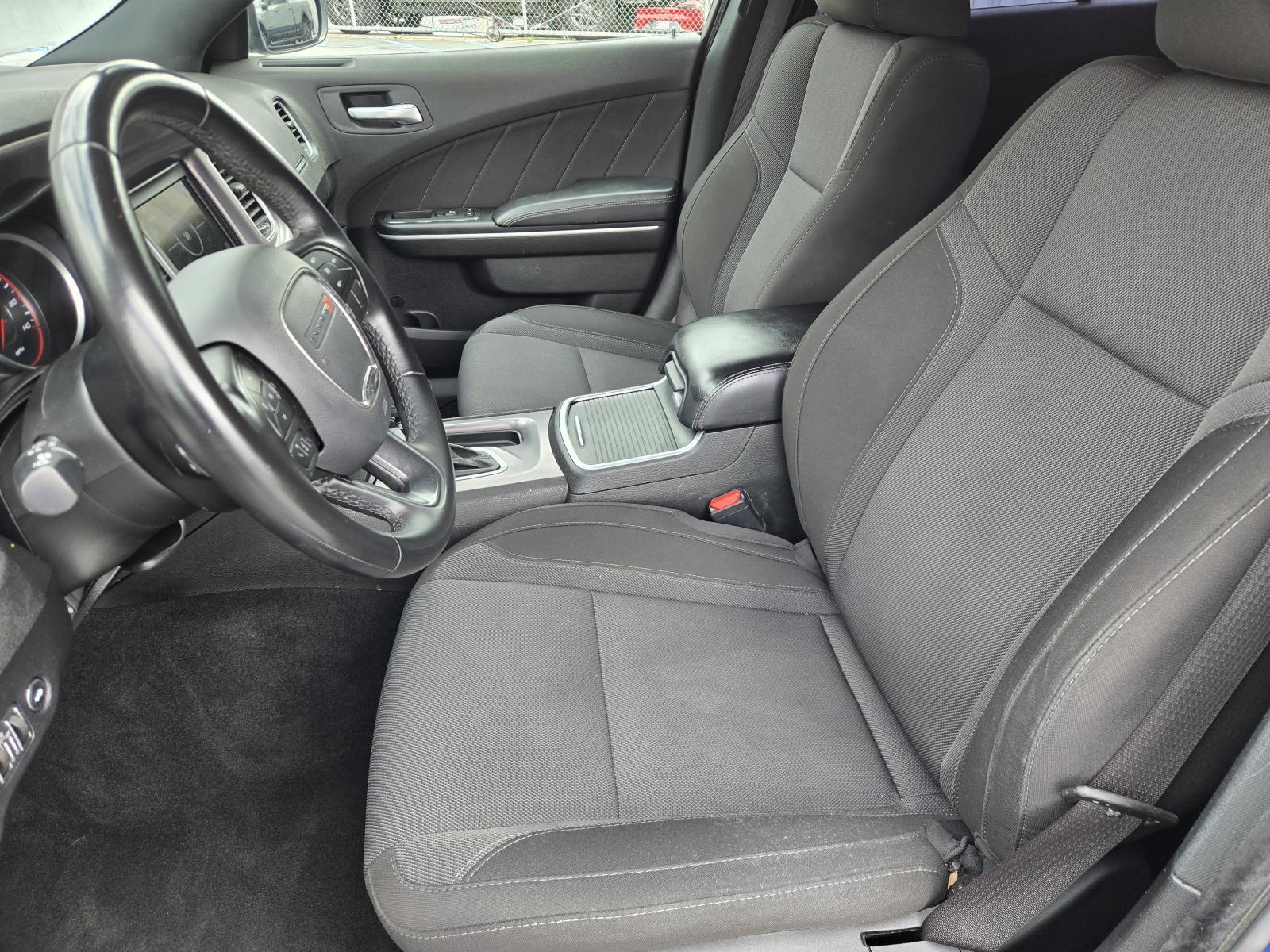 2022 Dodge Charger SXT - Photo 23