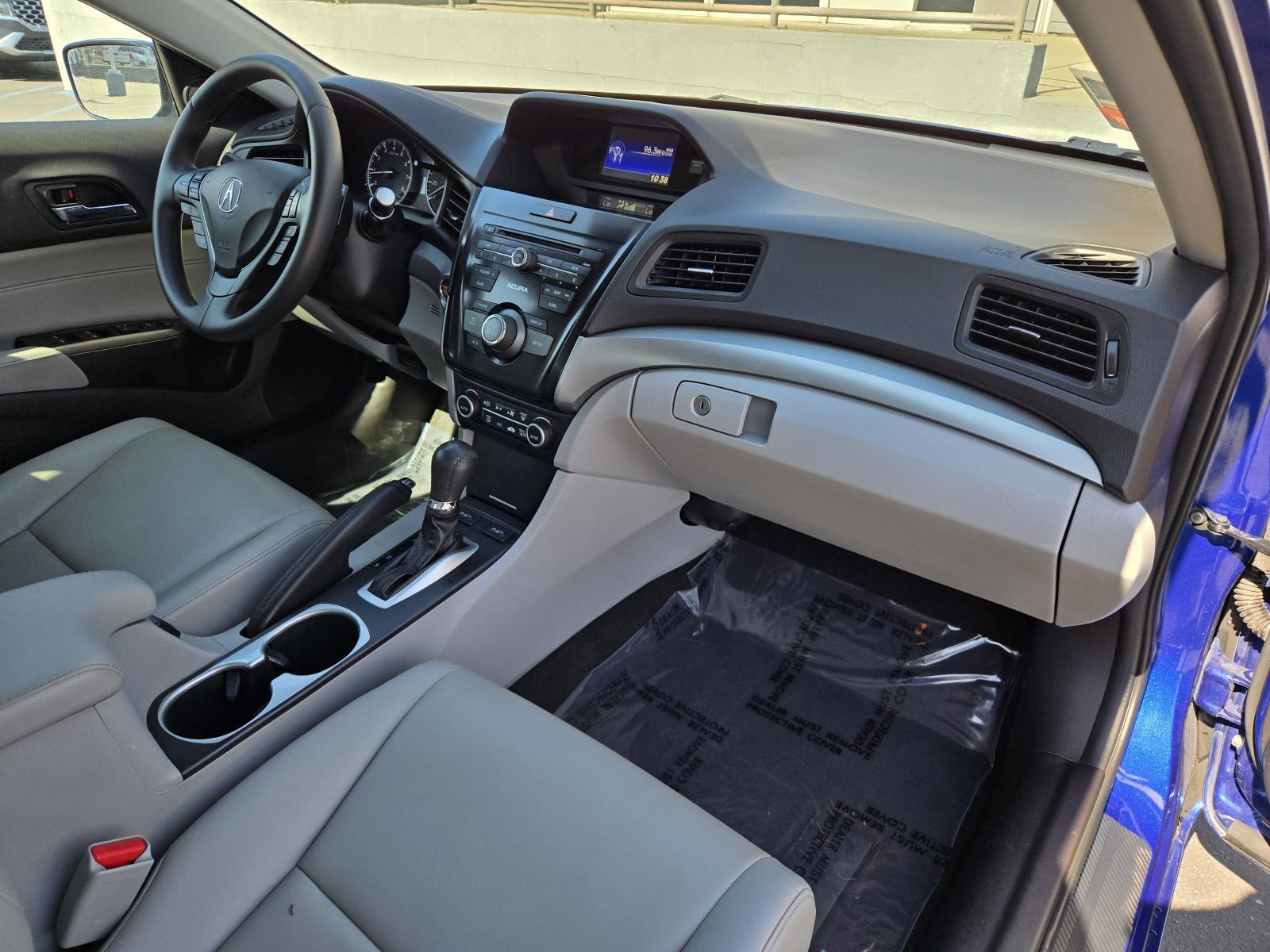 2017 Acura ILX Base - Photo 26
