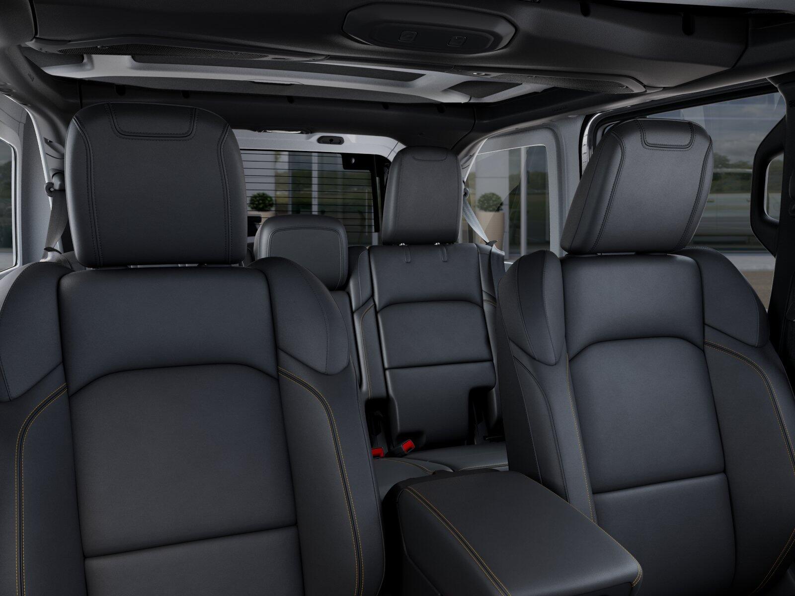 2026 Jeep Wrangler 4-Door Sahara - Photo 41