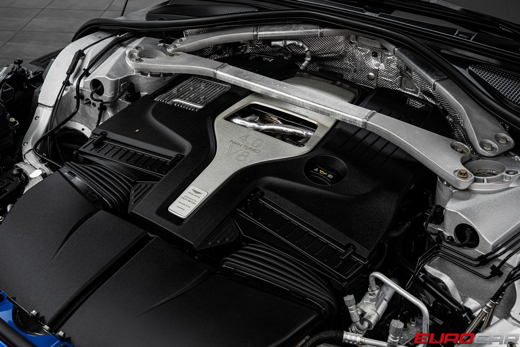 2023 Aston Martin DBX 707 *HUGE CARBON OPTIONS * TRI-COLOR INTERIOR*Image 10