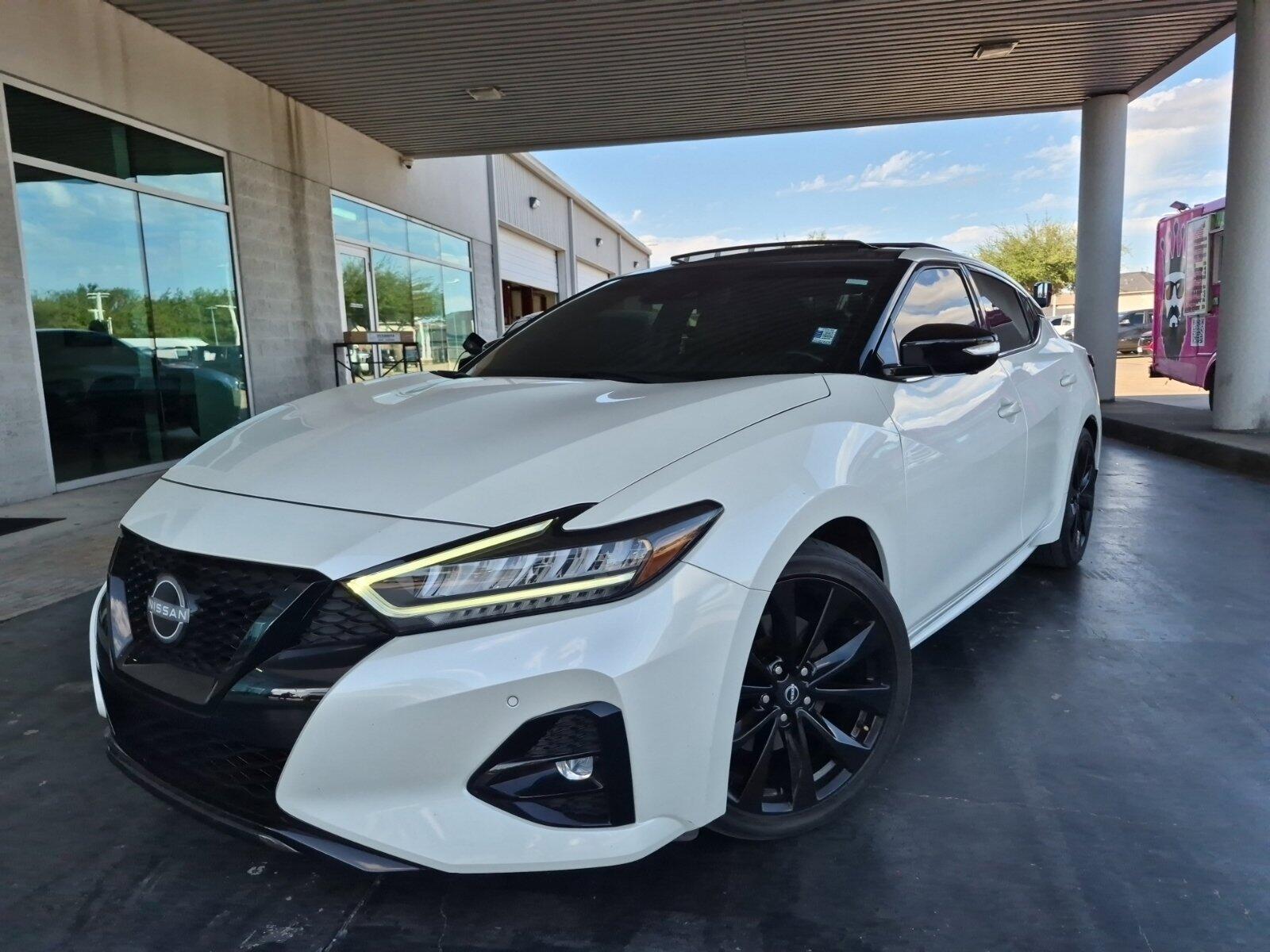 2023 Nissan Maxima SR