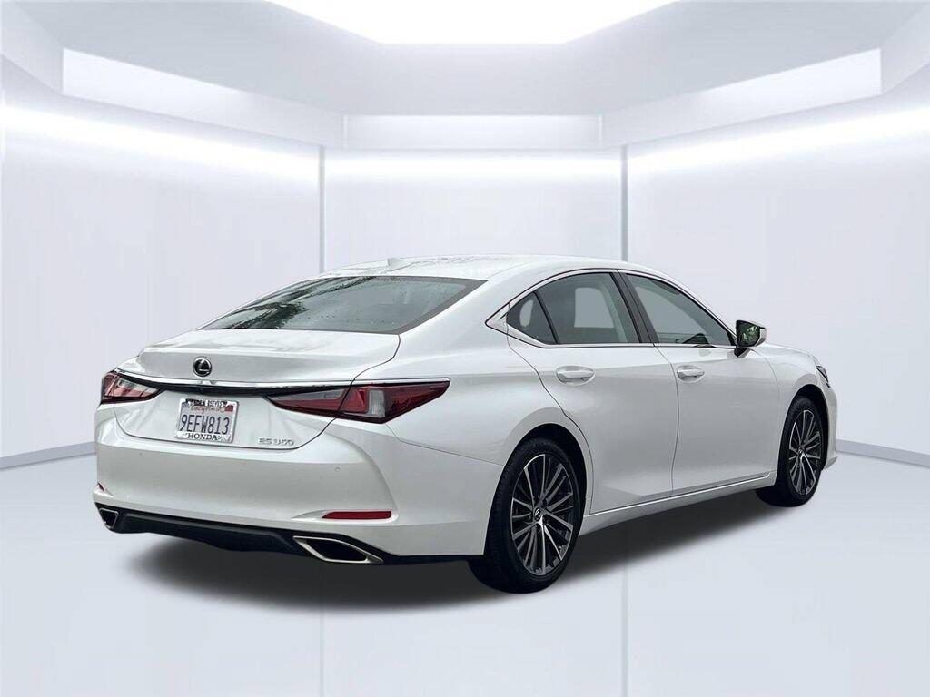 2023 Lexus ES 350 - Photo 26