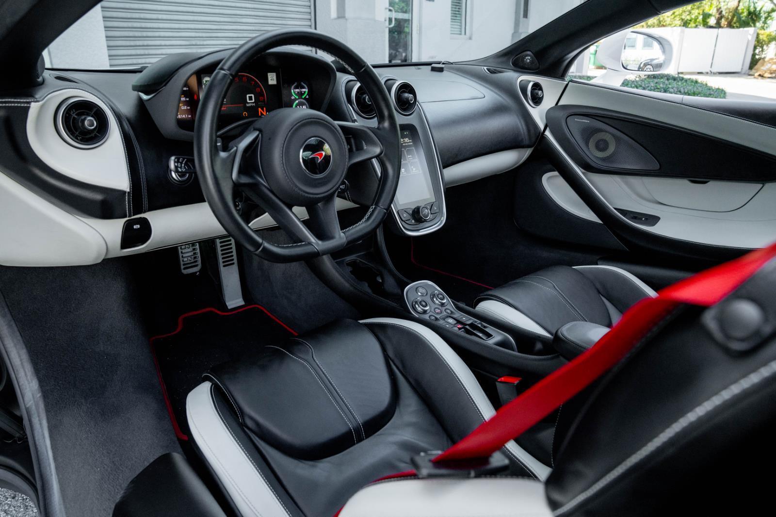 Used 2017 McLaren 570GT 