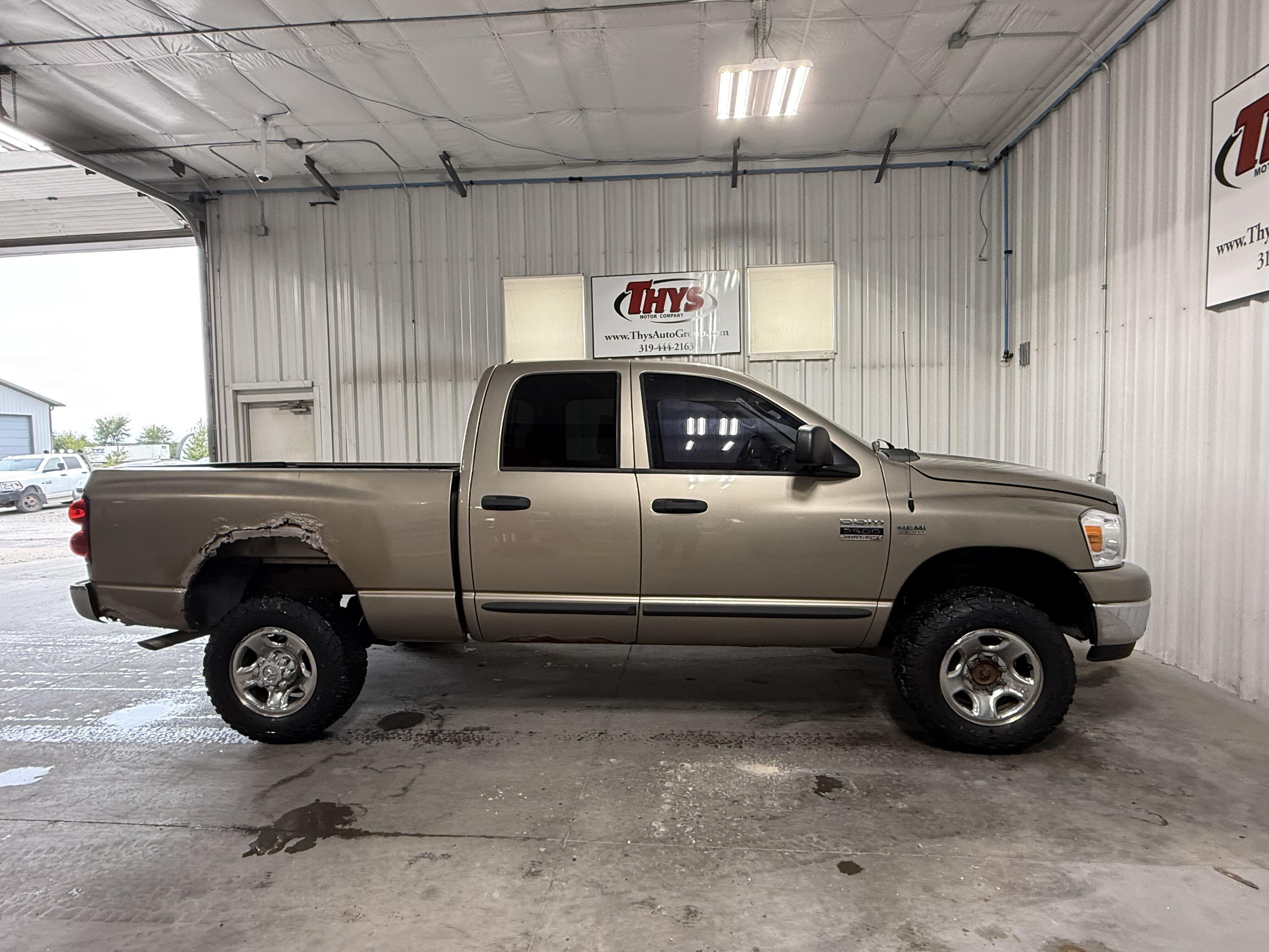 Used 2007 Dodge Ram 2500 Pickup SLT with VIN 1D7KS28D67J559732 for sale in Belle Plaine, IA