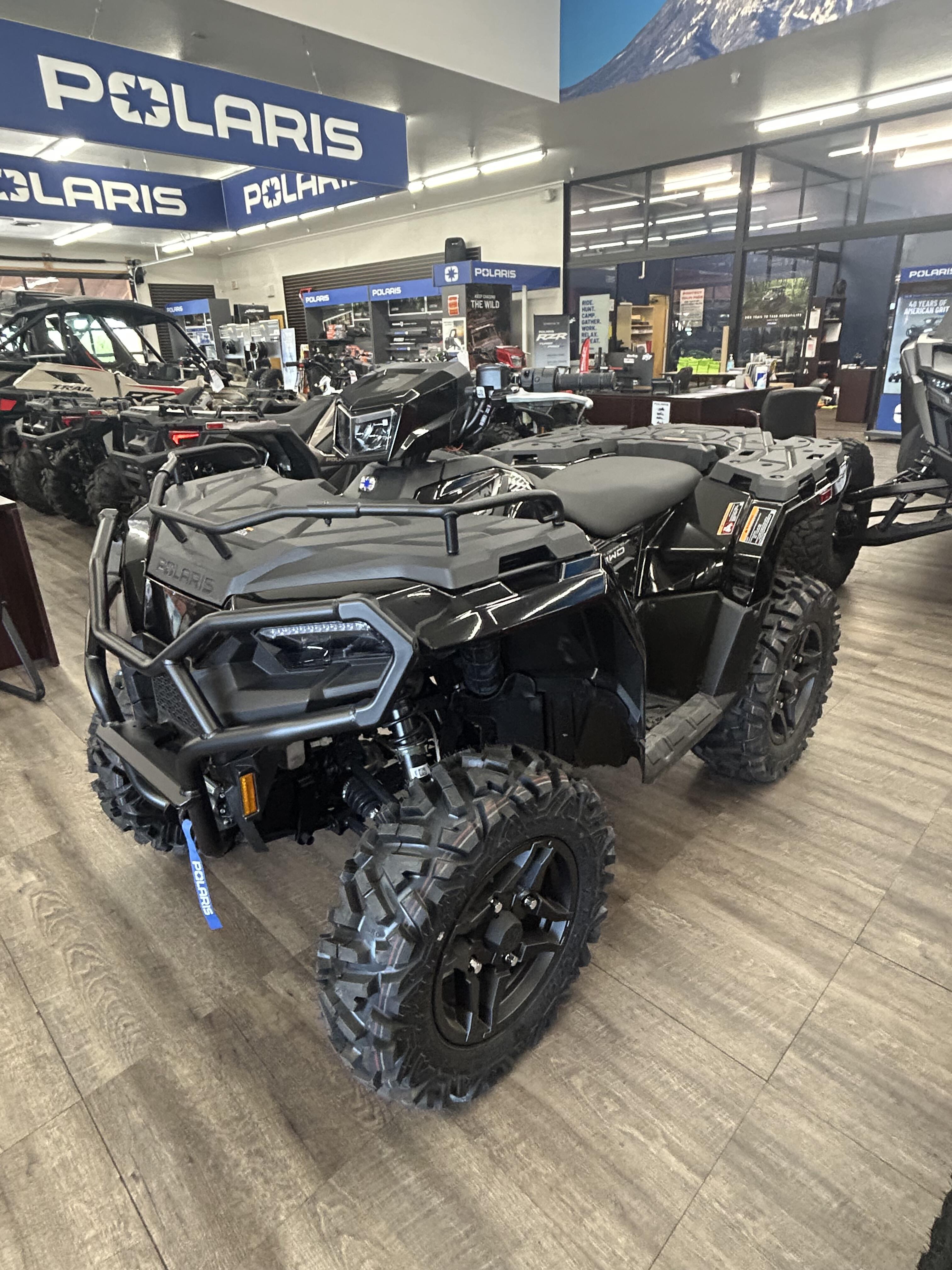 2026 Polaris SPORTSMAN 570 TRAIL ONYX BLACK