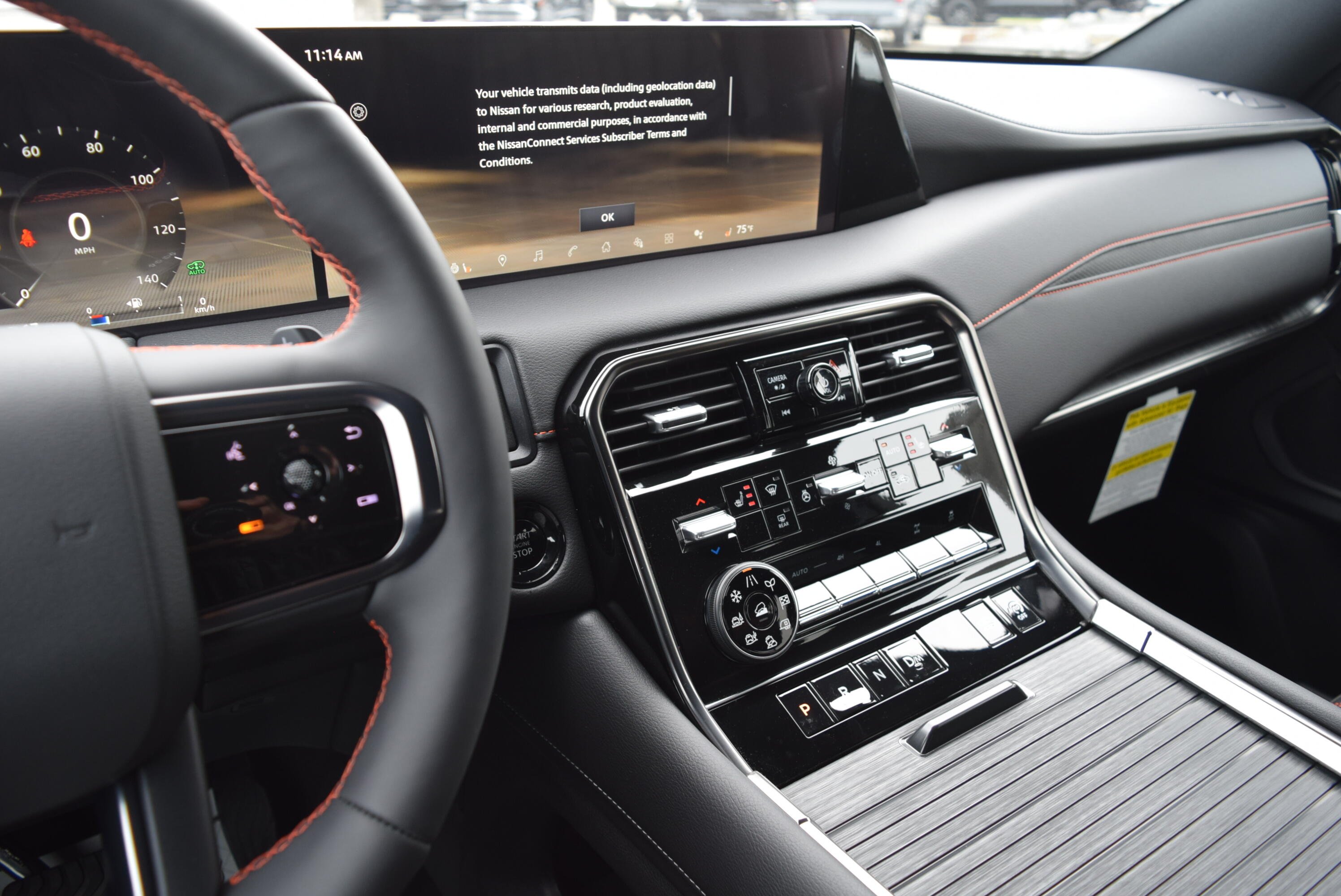 2025 Nissan Armada PRO-4X - Photo 15