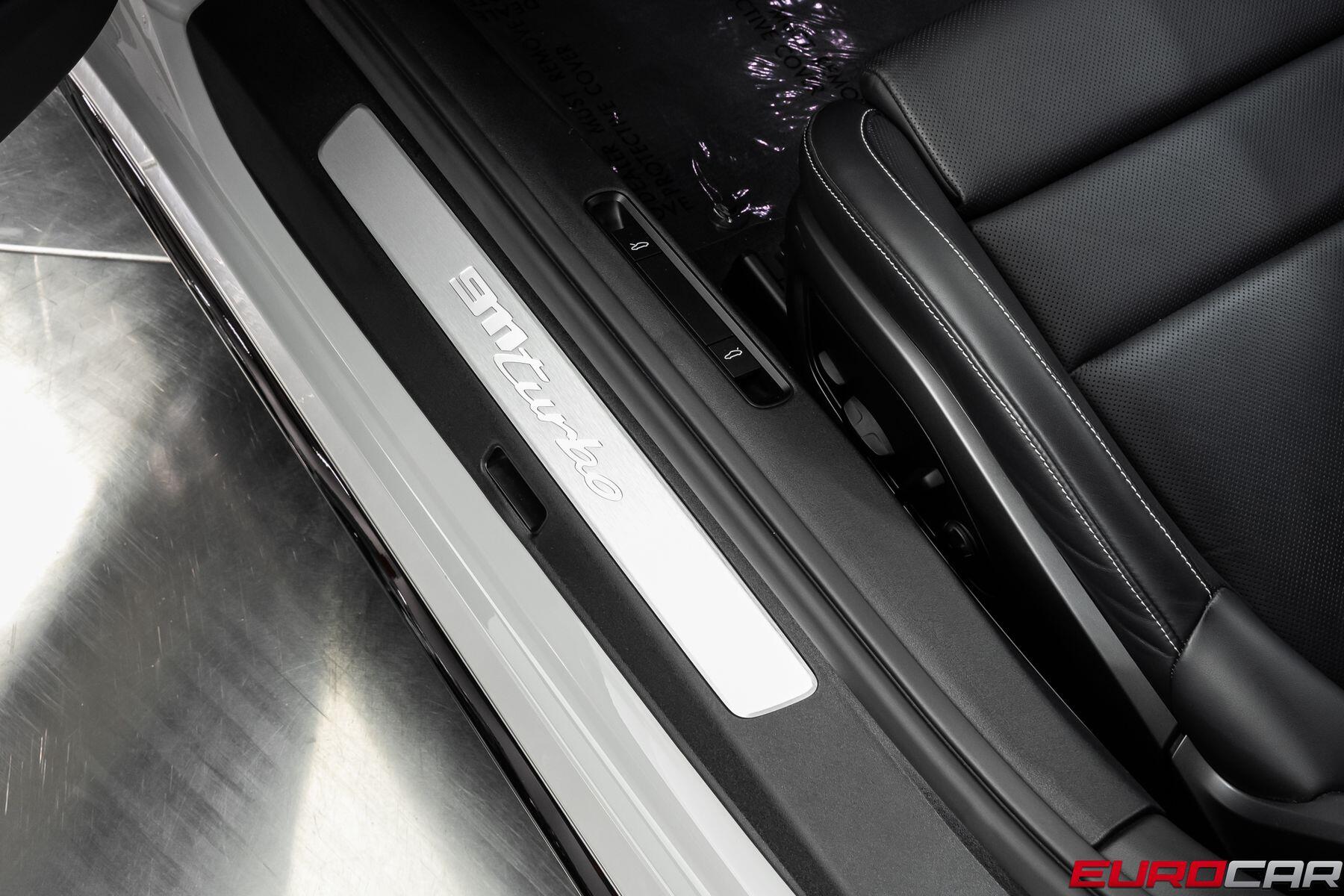 2024 Porsche 911 Turbo *POWER SPORT SEATS * CARBON FIBER ROOF*Image 45