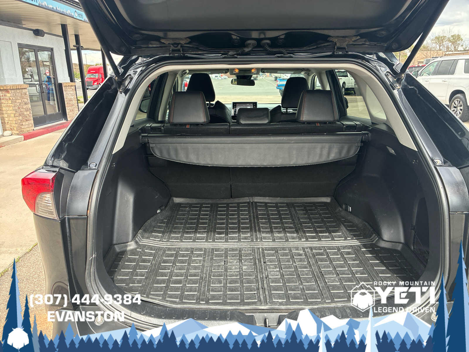 2020 Toyota RAV4 Adventure - Photo 25