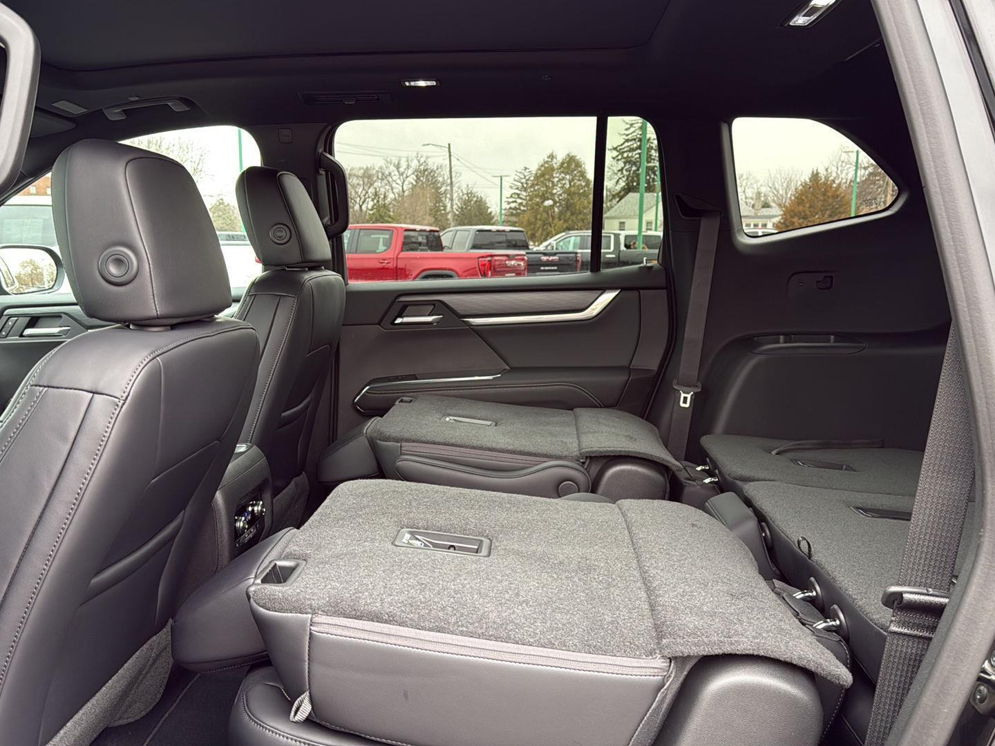 2026 GMC Acadia Elevation - Photo 18