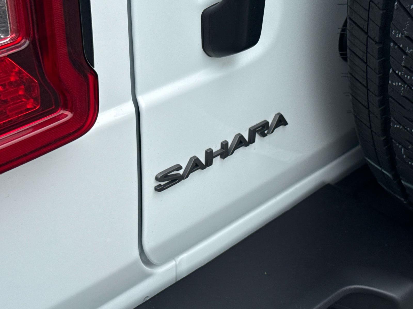 2025 Jeep Wrangler 4-Door Sahara - Photo 7