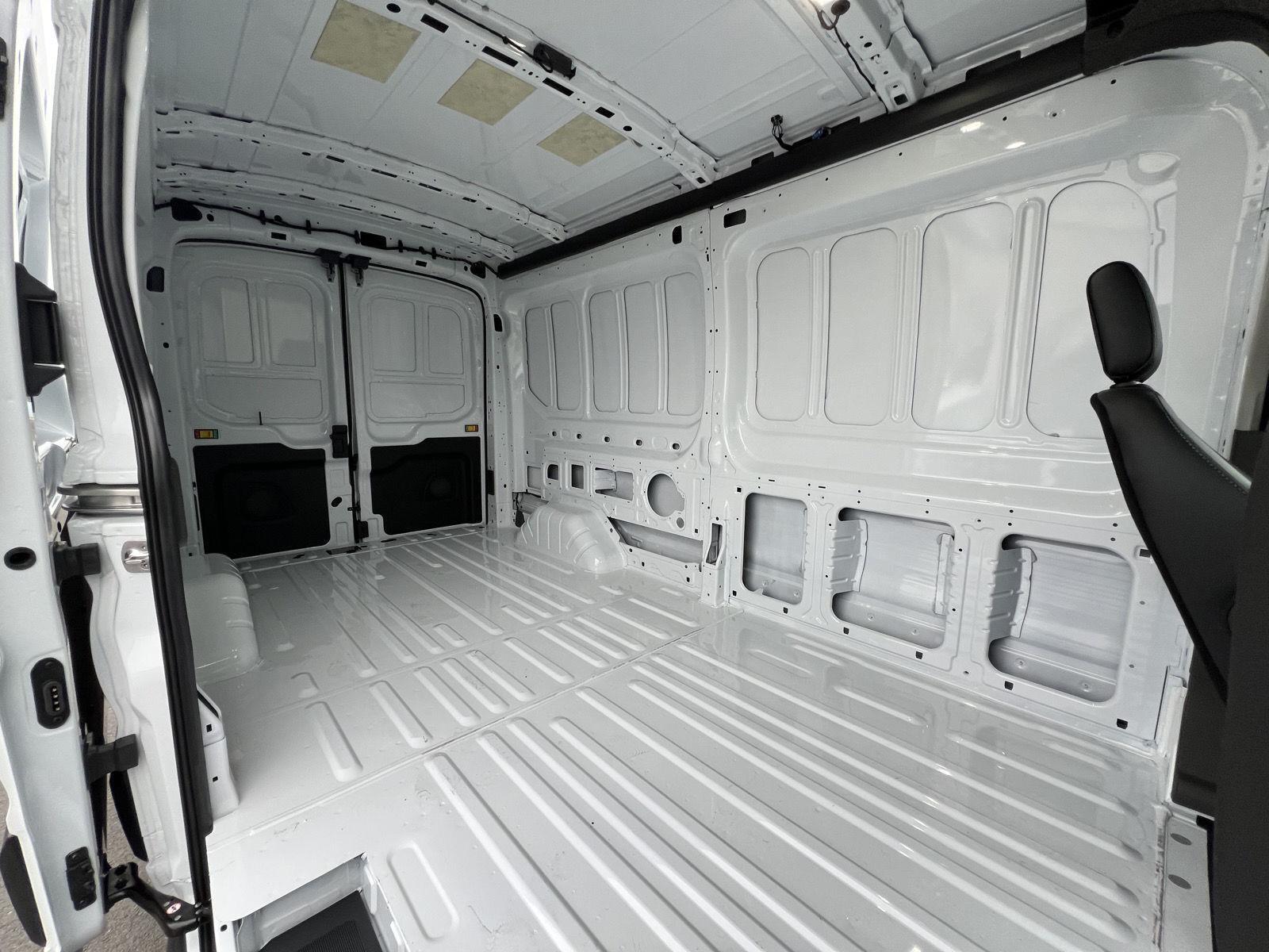 2026 Ford Transit Van Base - Photo 38