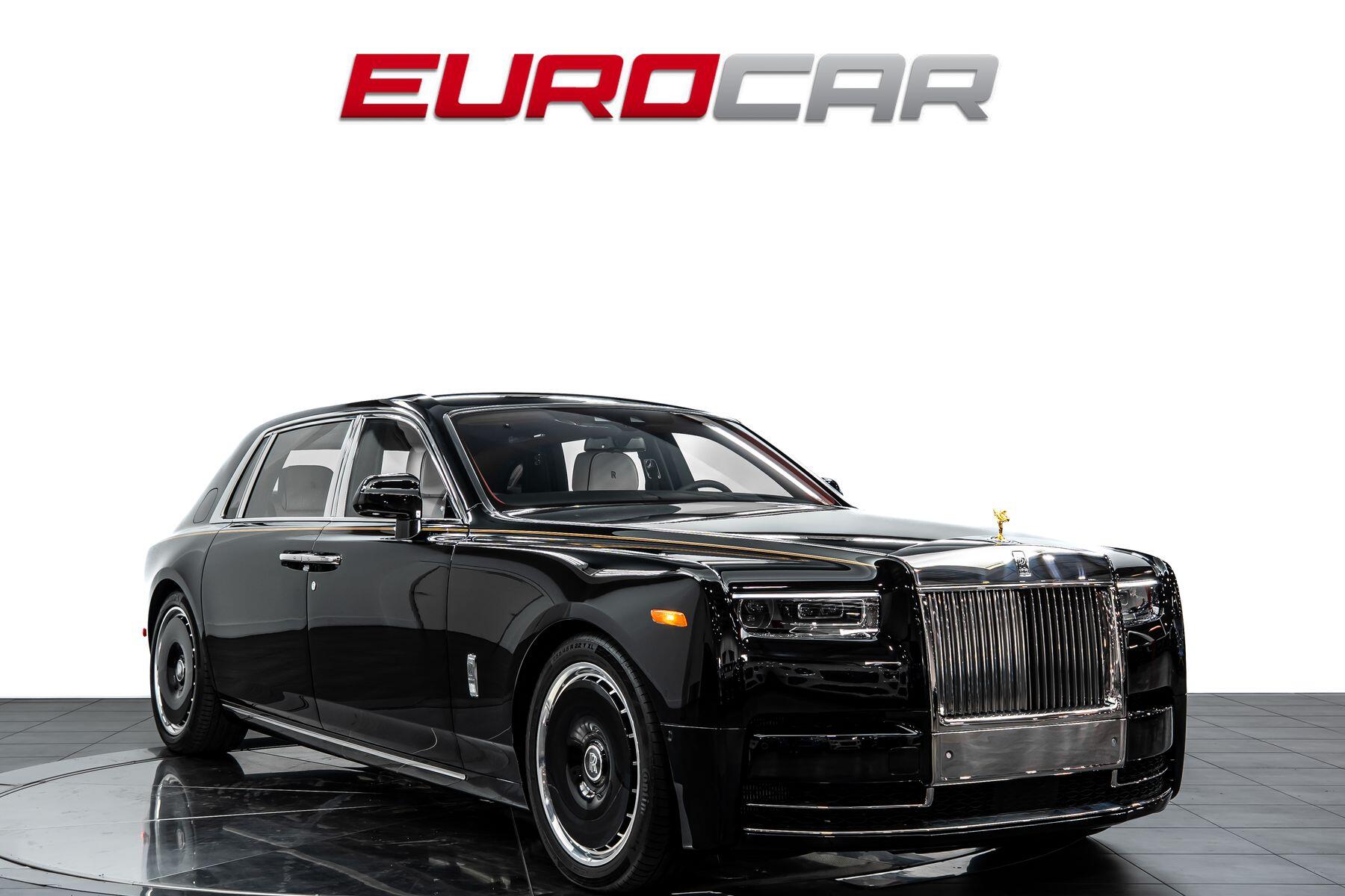 2023 Rolls-Royce Phantom EWB *CASCADE GOLD PASSENGER FASCIA*Image 9