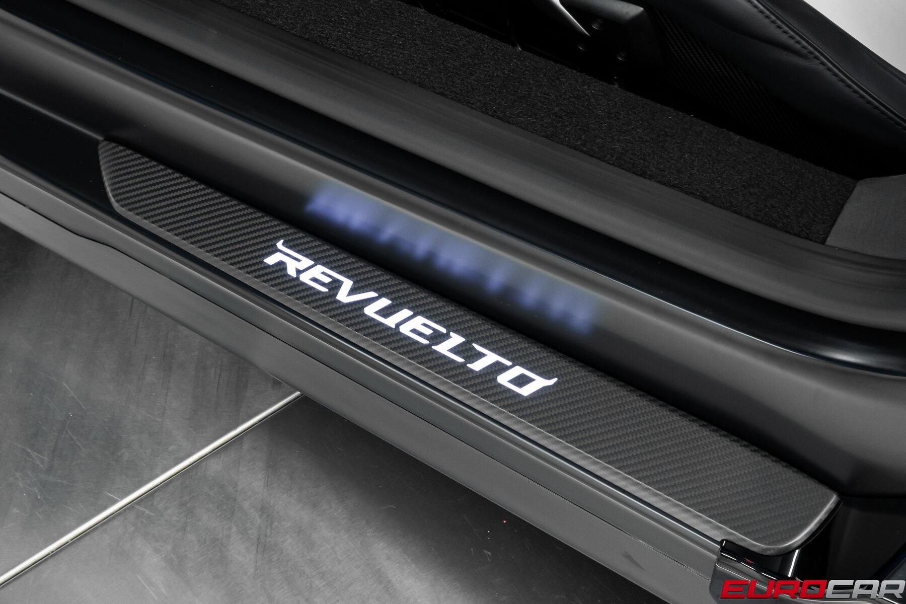 Used 2025 Lamborghini Revuelto *HIGH GLOSS STYLE PACKAGE * PASSENGER DISPLAY*Image 48