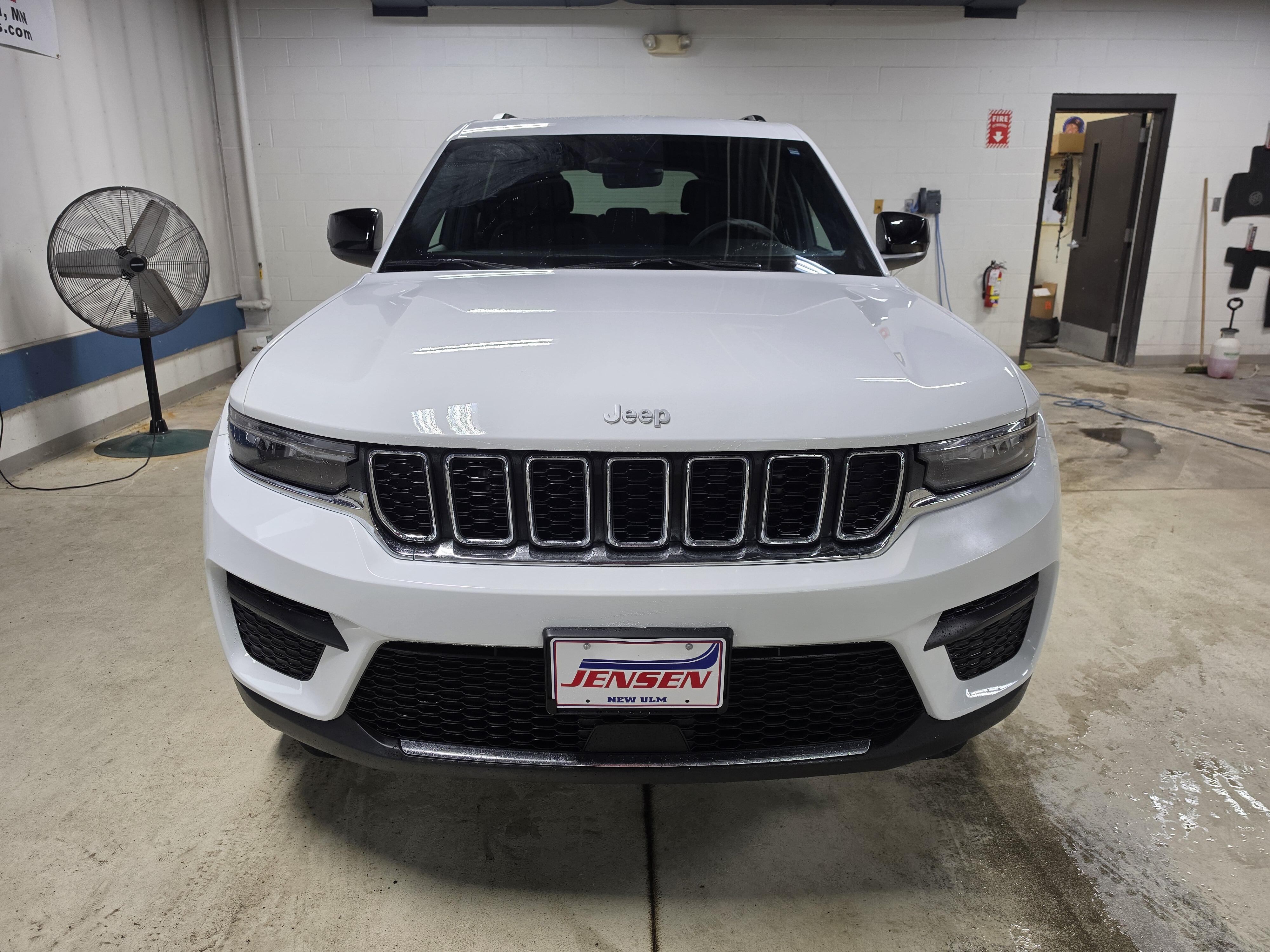 Used 2025 Jeep Grand Cherokee Laredo with VIN 1C4RJHAG8SC319033 for sale in New Ulm, Minnesota