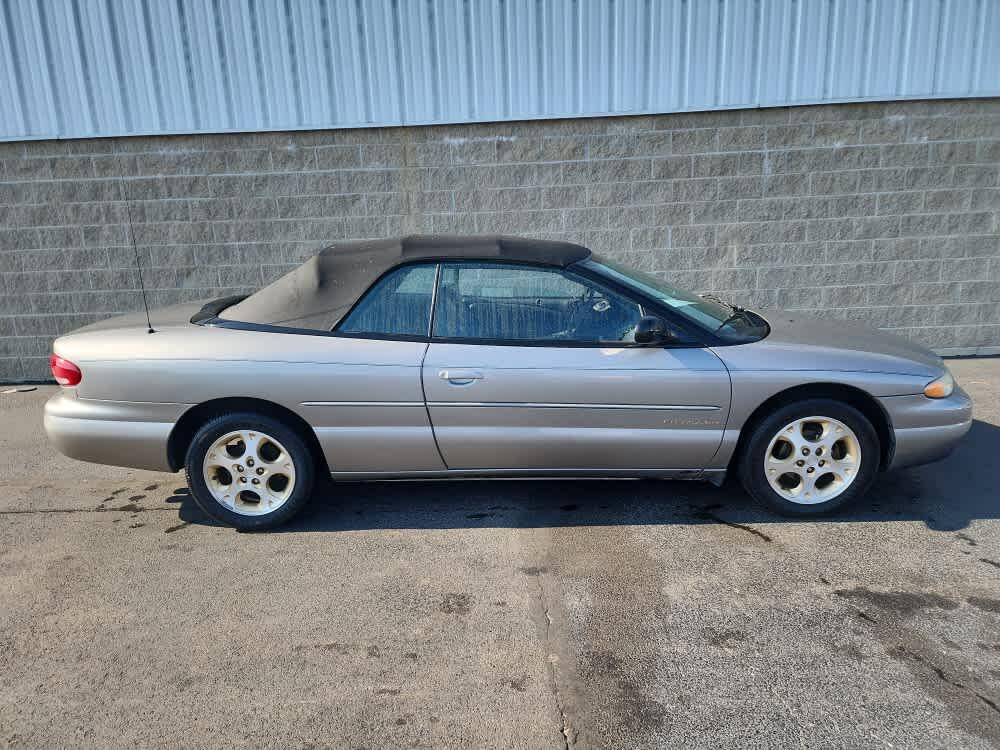 Used 1999 Chrysler Sebring JXI with VIN 3C3EL55H1XT577176 for sale in Wilmington, OH