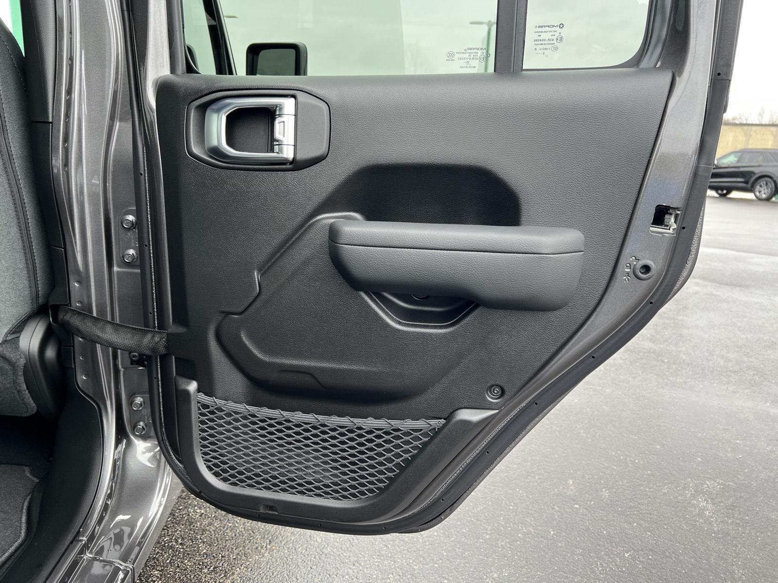 2026 Jeep Gladiator Sport S - Photo 18