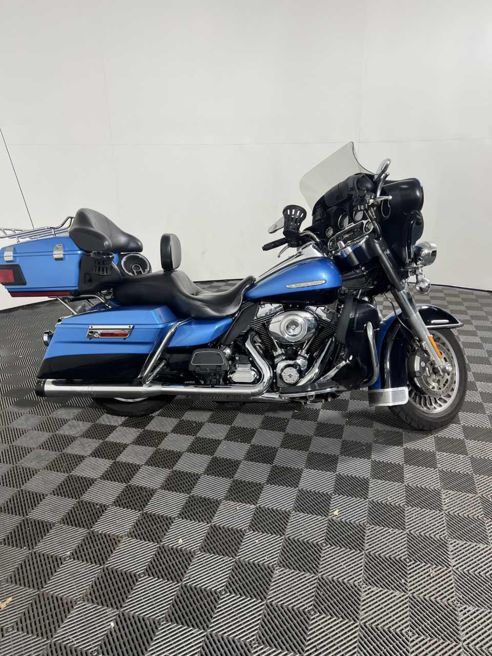 2011 Harley-Davidson HARLEY DAVIDSON FLHTK
