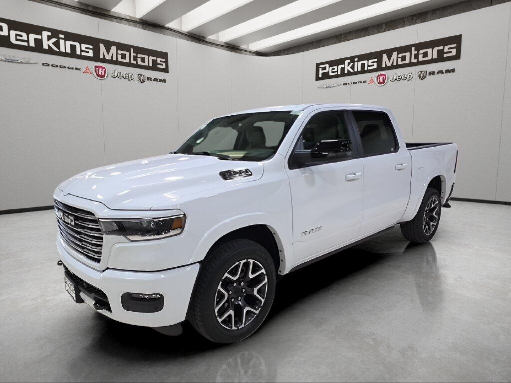 2027 RAM 1500 1500 Laramie Crew Cab 4x4 5'7' Box
