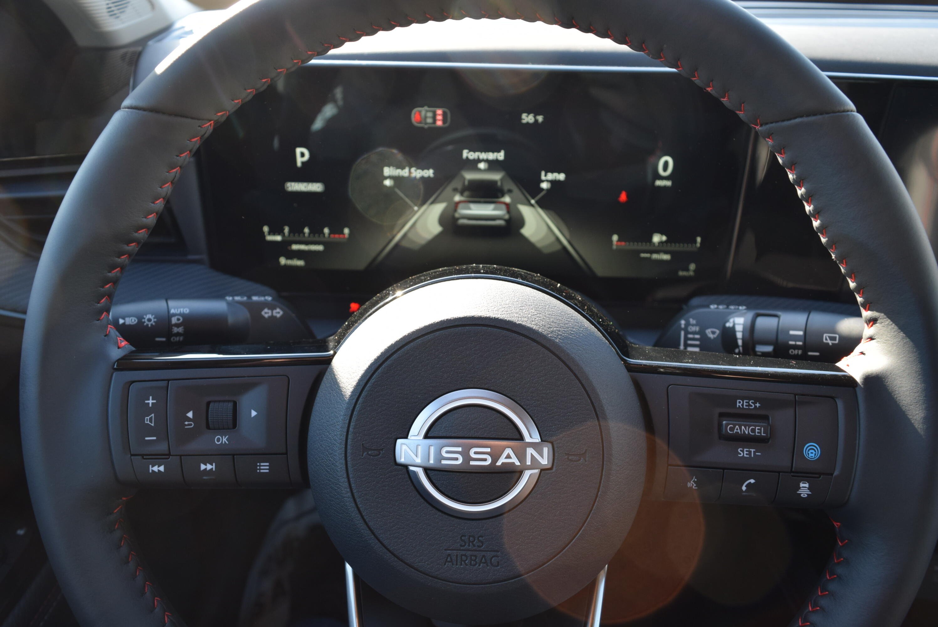 2026 Nissan KICKS SR AWD - Photo 14