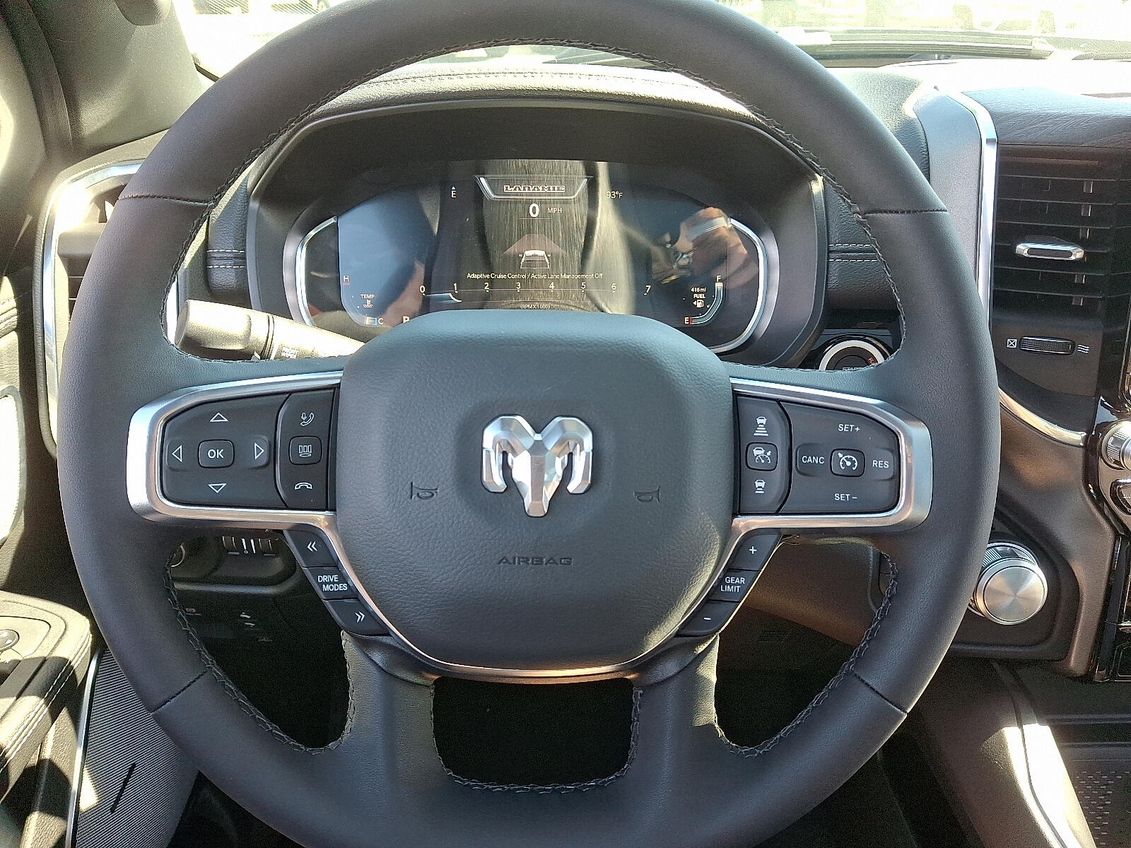 2026 RAM 1500 Laramie - Photo 15