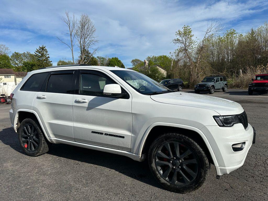 2019 Jeep Grand Cherokee Altitude 4WD's photo