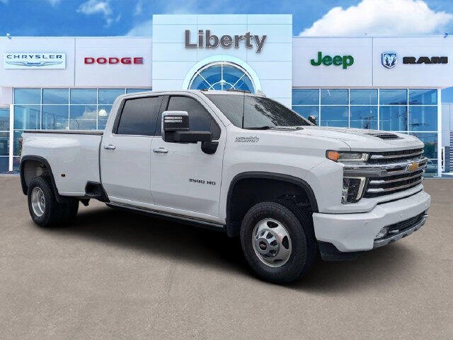 2022 Chevrolet Silverado 3500HD High Country