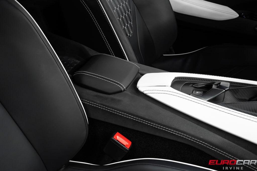 2025 Lamborghini Revuelto *HIGH GLOSS STYLE PACK * FULL PPF*Image 36