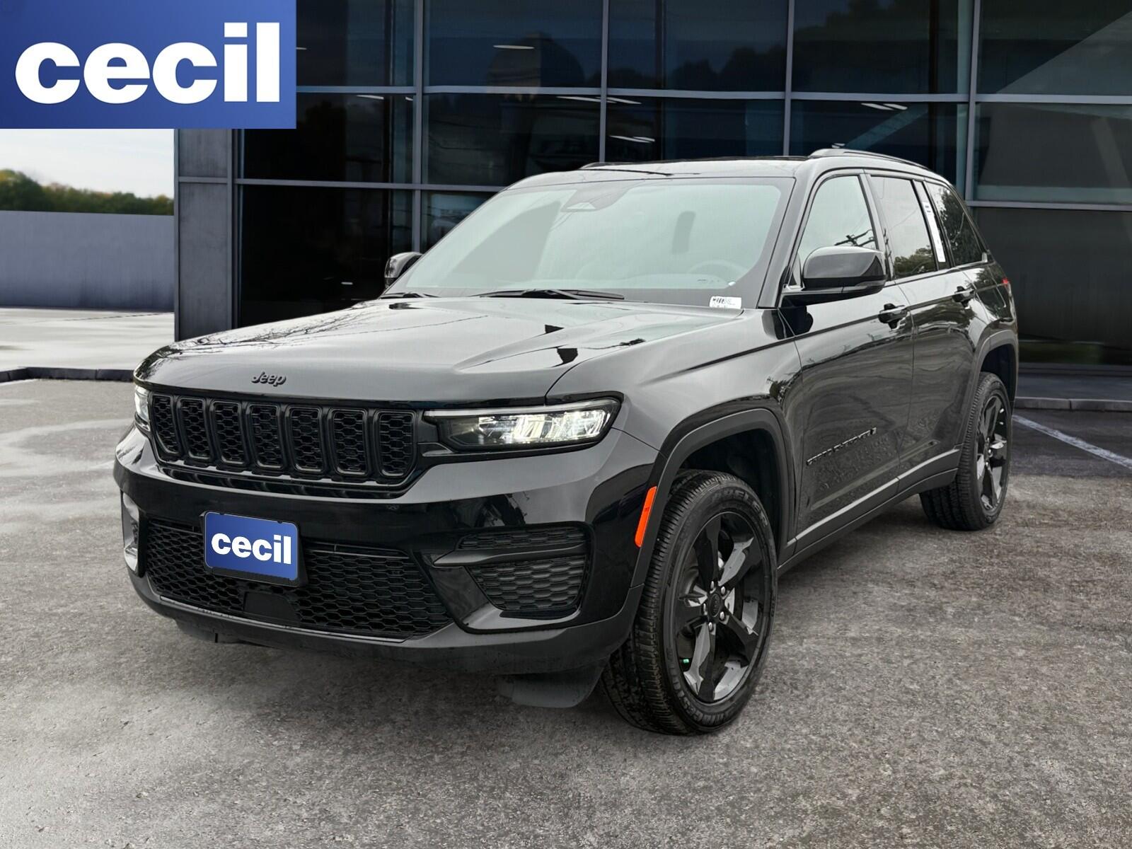 2025 Jeep Grand Cherokee Grand Cherokee Altitude 4x4