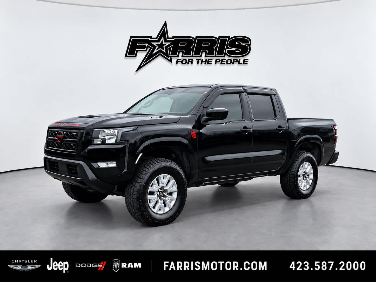 2023 Nissan Frontier SV