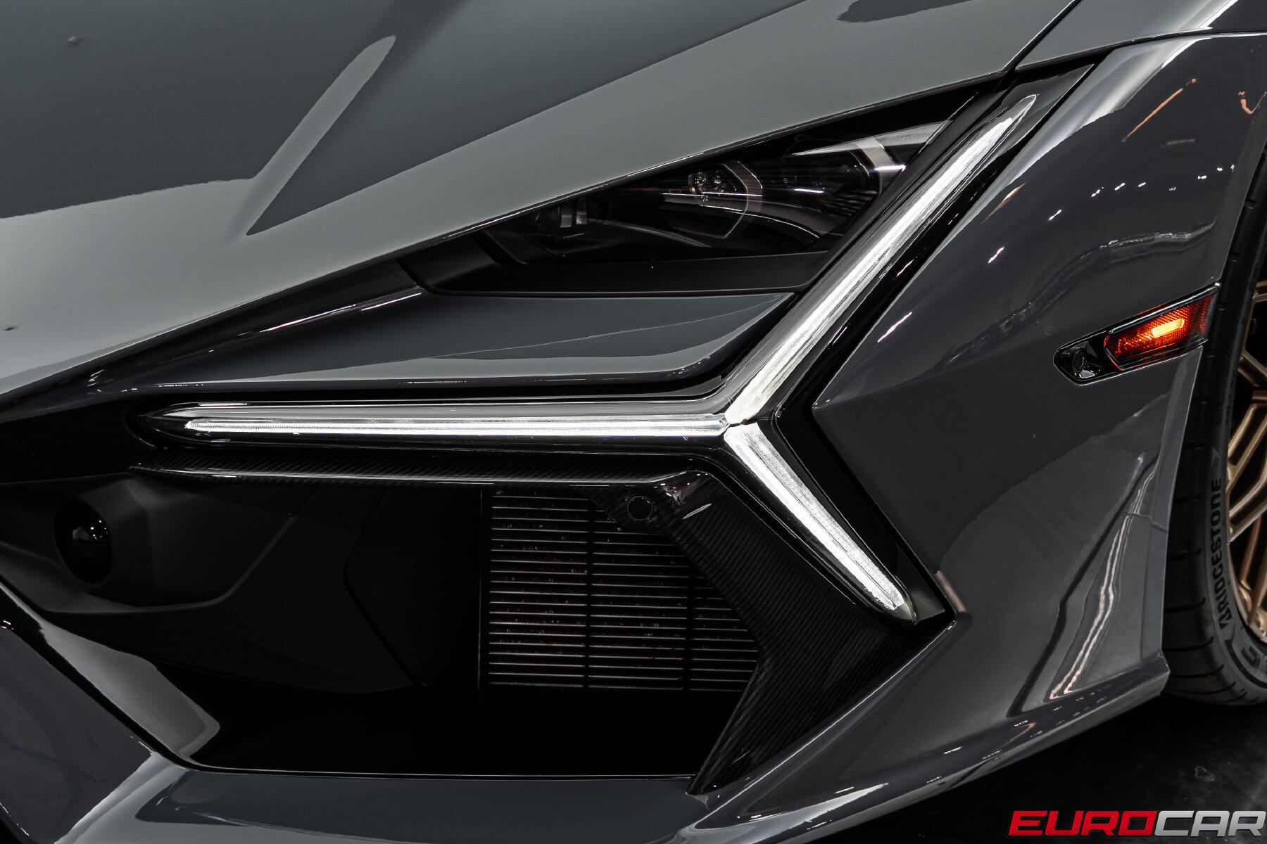 2025 Lamborghini Revuelto *HUGE CARBON OPTIONS * PASSENGER DISPLAY*Image 13
