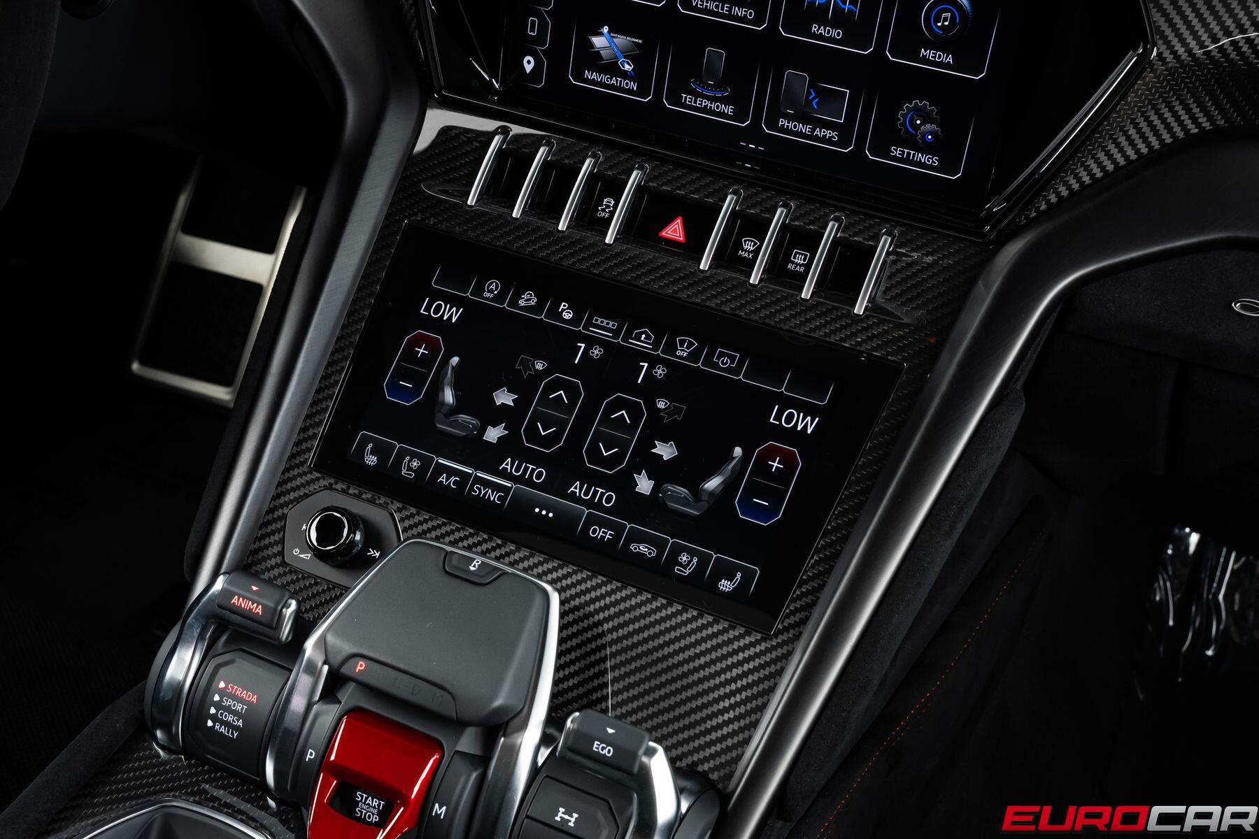 2024 Lamborghini Urus Performante *HUGE CARBON OPTIONS * PANORAMIC ROOF*Image 36