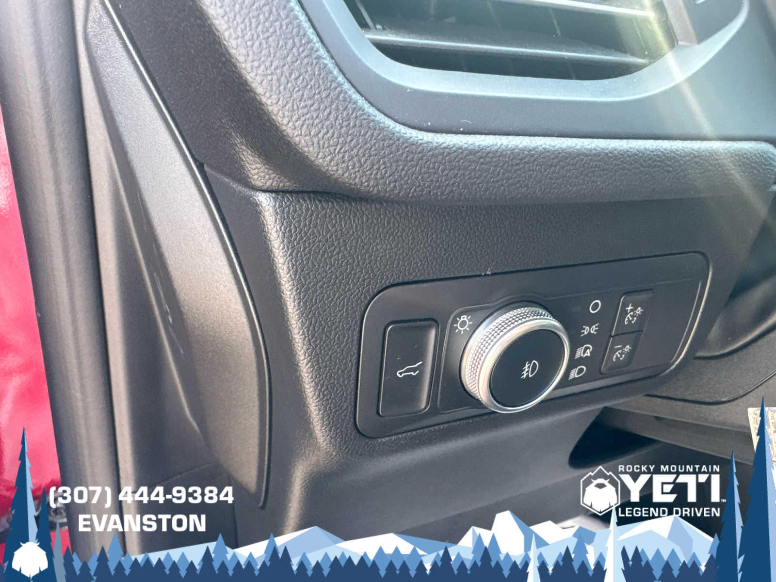 2022 Ford Escape Titanium - Photo 24