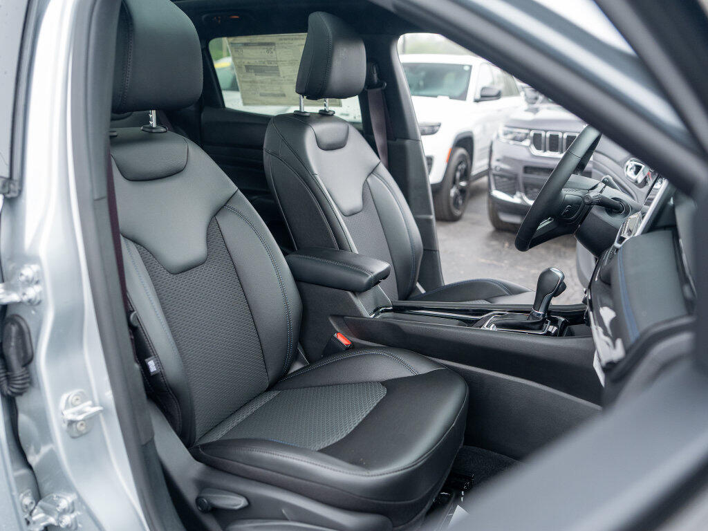 2026 Jeep Compass Latitude Altitude - Photo 22