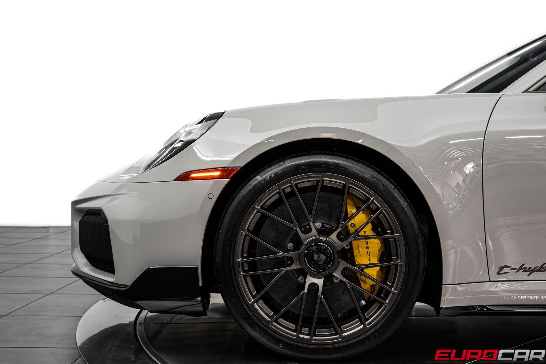 2026 Porsche 911 Turbo S *SPORTDESIGN PACK * ADAPTIVE SEATS PLUS*Image 15