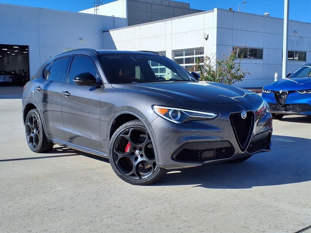 2022 Alfa Romeo Stelvio Ti Veloce