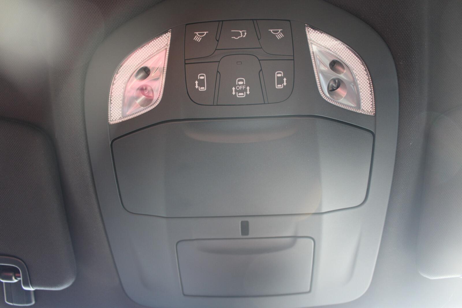 2026 Chrysler Pacifica Select - Photo 20