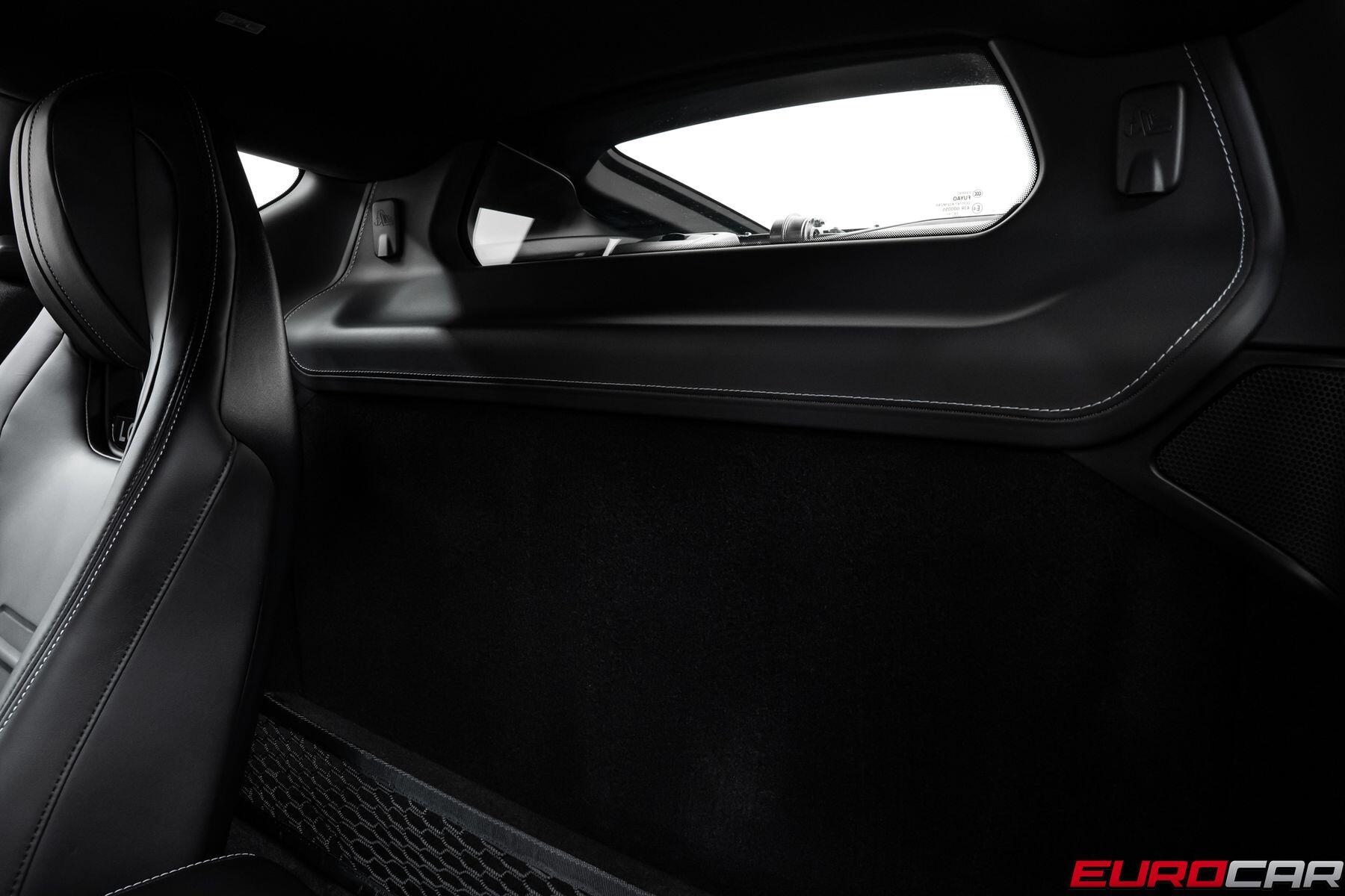 2026 Lotus Emira - Photo 39