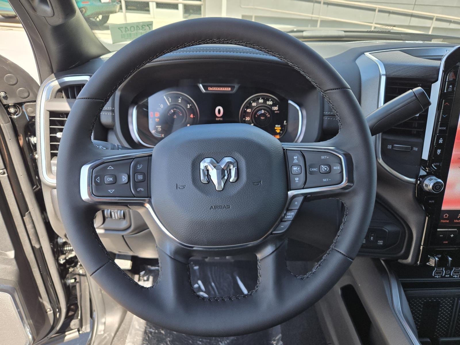 2025 RAM 2500 Laramie - Photo 16