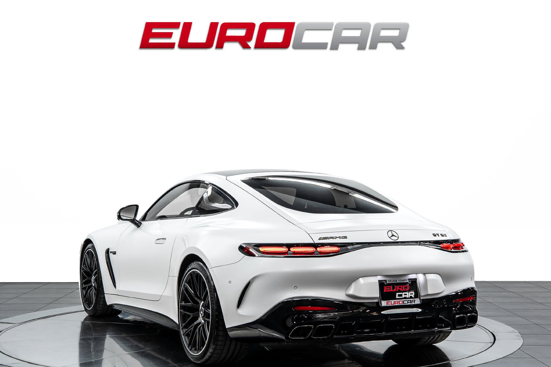 2025 Mercedes-Benz AMG GT 63 *CARBON INTERIOR TRIM * FIXED PANORAMIC SUNROOF*Image 3
