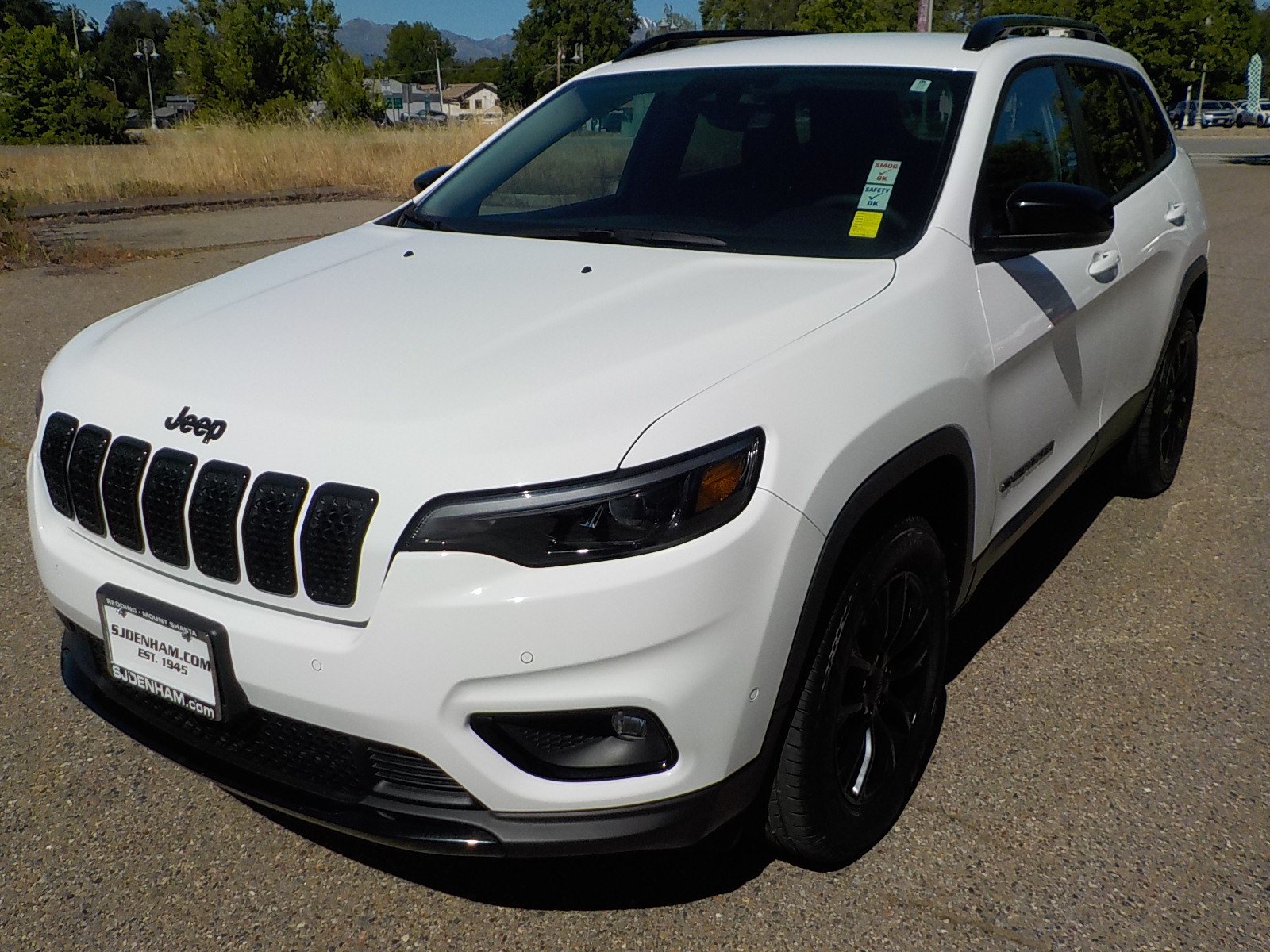 Used 2023 Jeep Cherokee Altitude Lux with VIN 1C4PJMMB4PD112883 for sale in Redding, CA