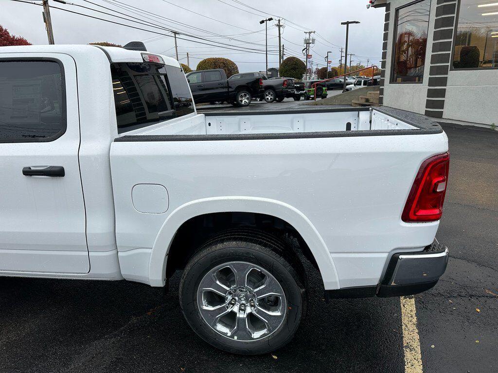 2025 RAM 1500 Big Horn/Lone Star - Photo 11