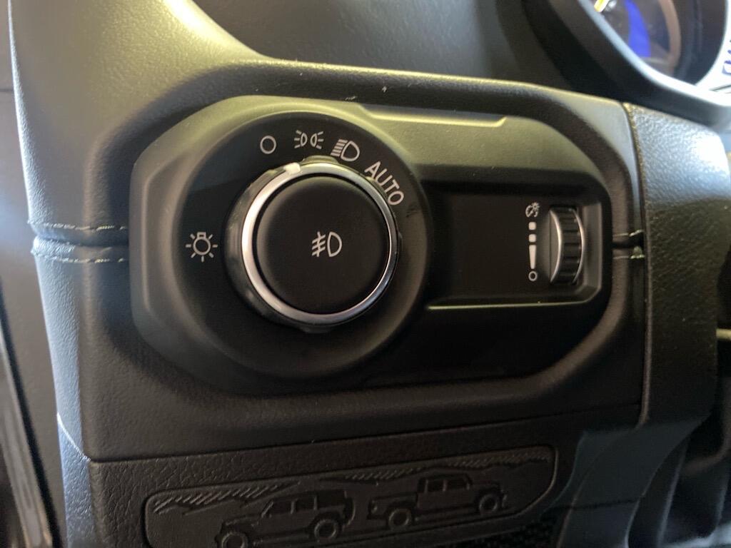 2025 Jeep Wrangler 4-Door Sahara - Photo 19
