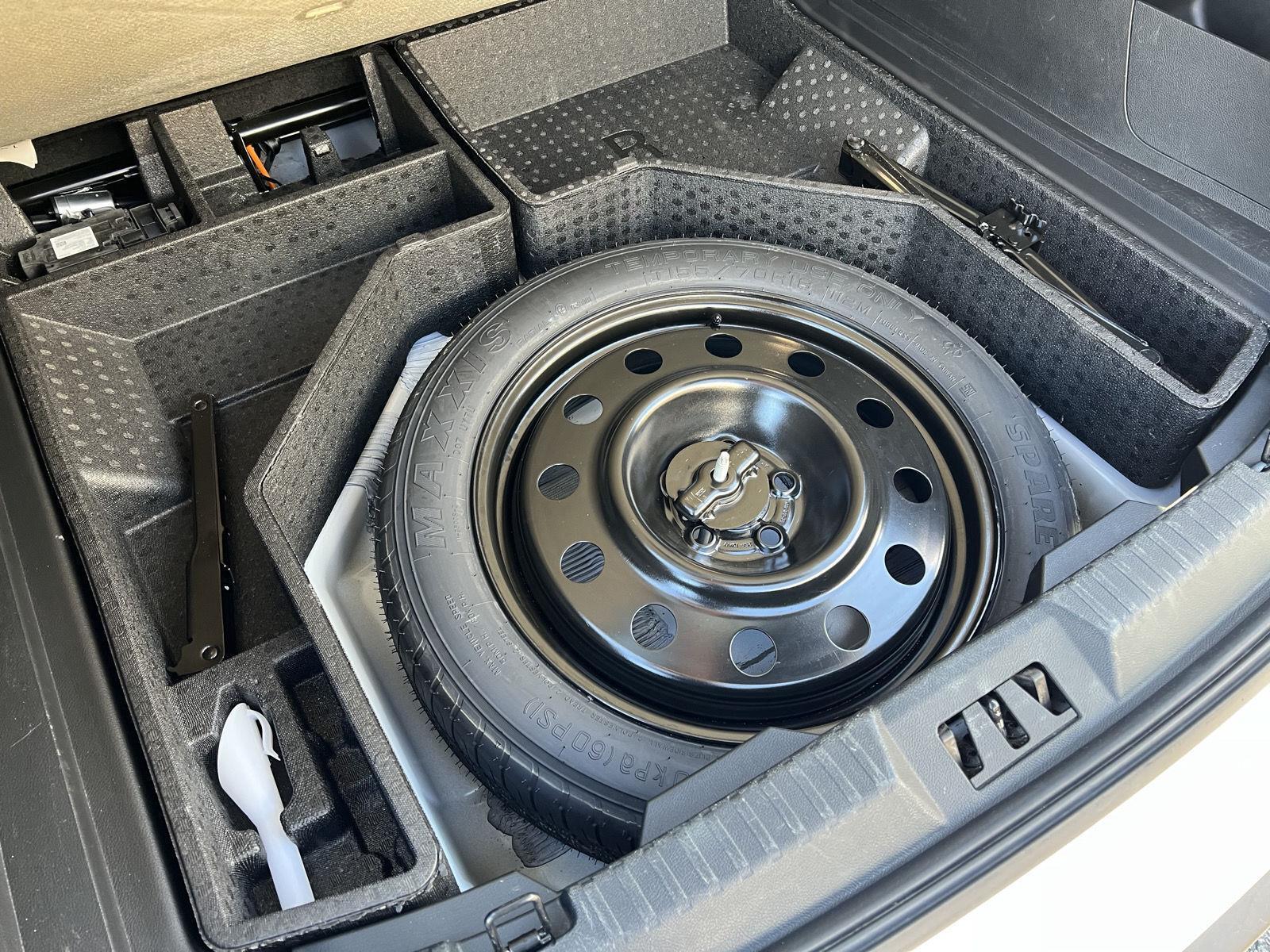 2023 Ford Edge SEL - Photo 38