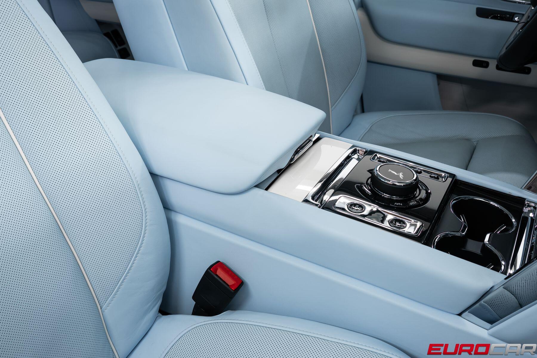 2023 Rolls-Royce Cullinan Base - Photo 39