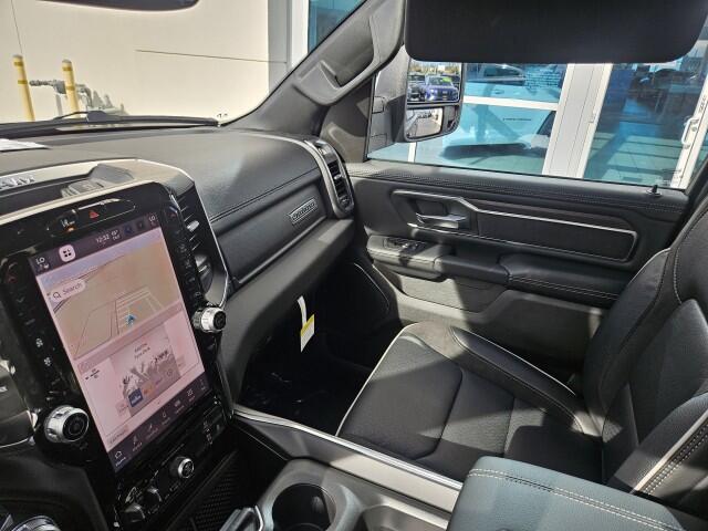 2026 RAM 1500 Laramie - Photo 16