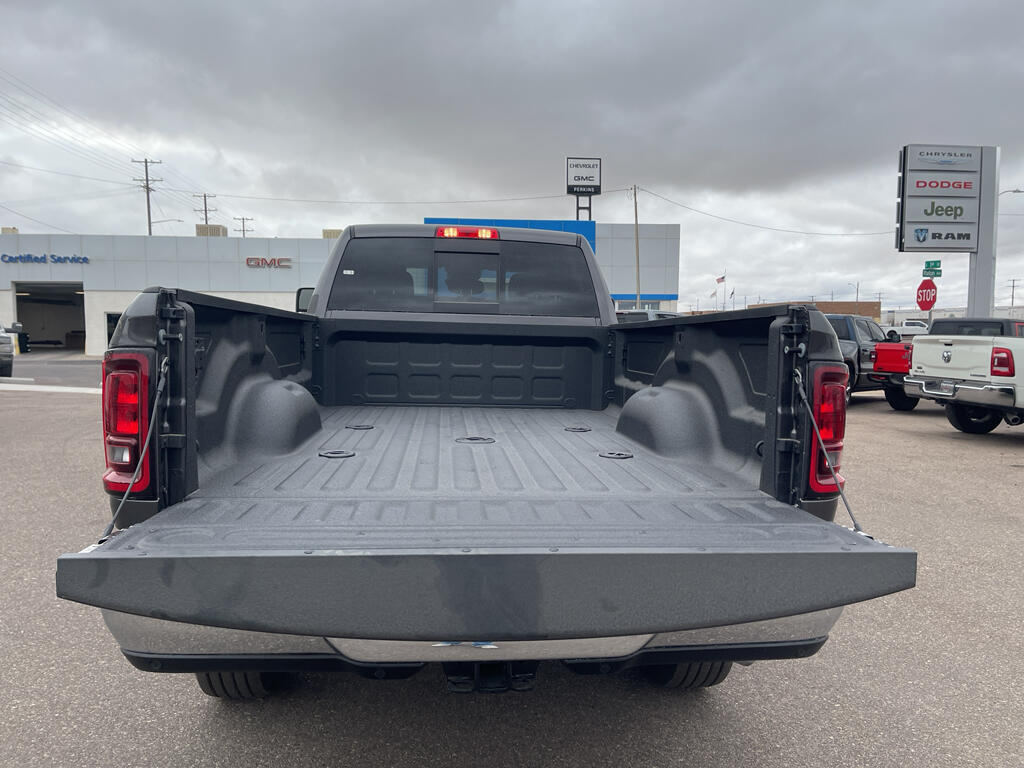 2026 RAM 2500 Tradesman - Photo 13