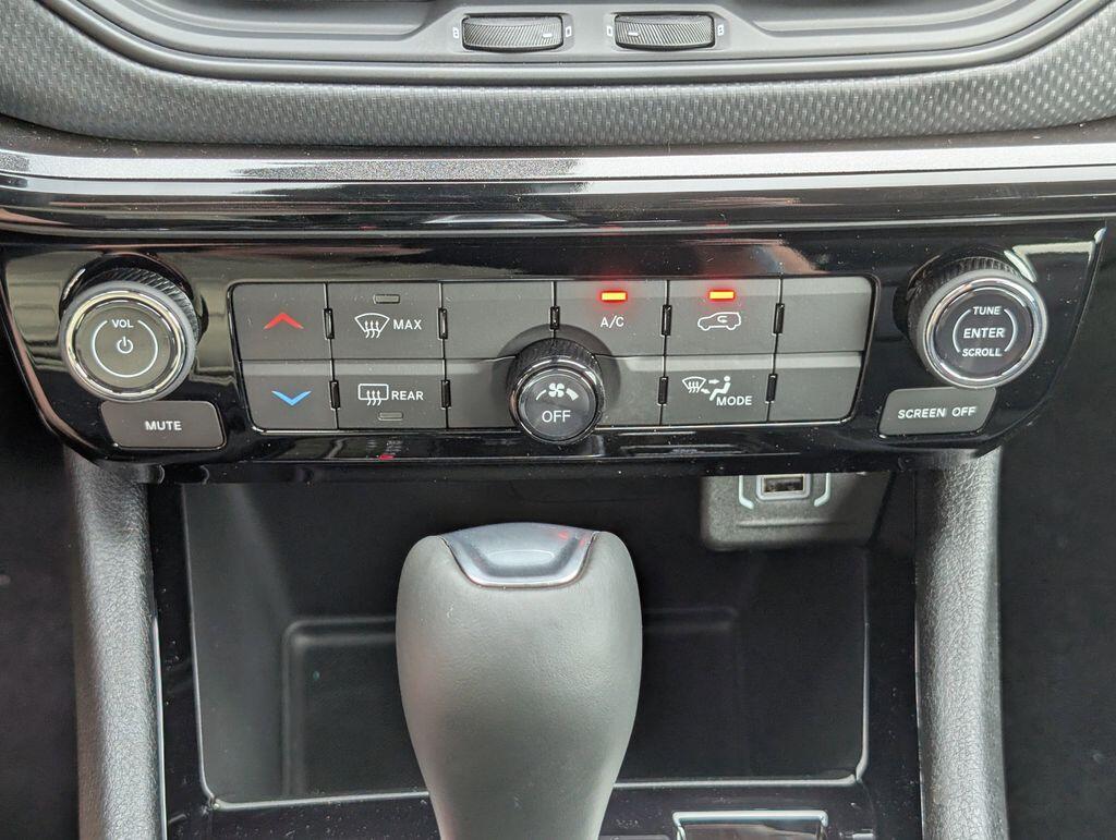 2026 Jeep Compass Altitude - Photo 15